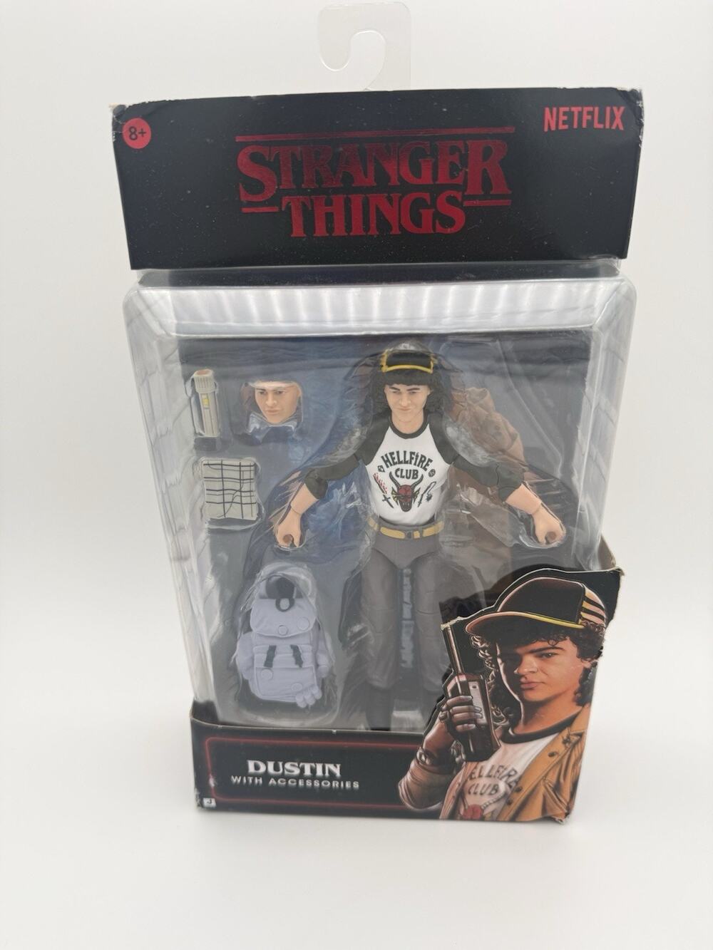 Stranger Things NETFLIX Dustin Collectible Toy Figure with Accessories NEW